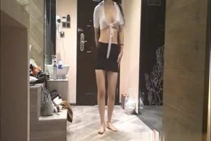 上門服務~身材性感陰毛濃密外圍女公關~幹到床上妹子說好累啊